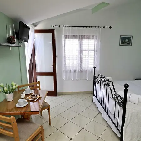 Apartments Ida Sucuraj Exterior photo